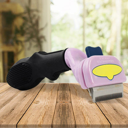 Unterfellbürste Dream mit Auswurfmechanik, hygienisch und effektiv.